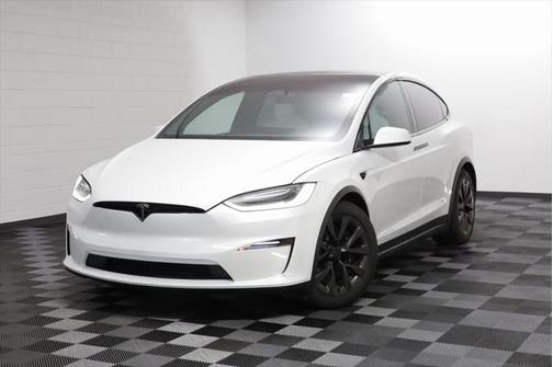 2023 Tesla Model X Standard Range