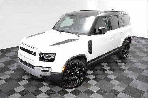 2025 Land Rover Defender 110 P400 S