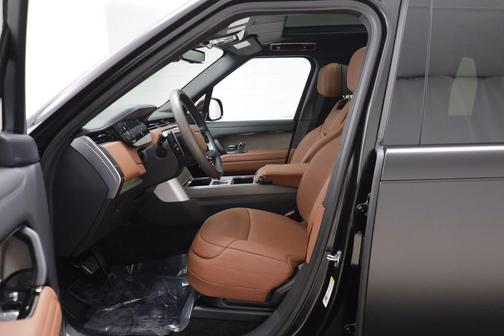 Obsidian Black SV Bespoke Ultra Metallic Satin 2026 Land Rover Range Rover SV