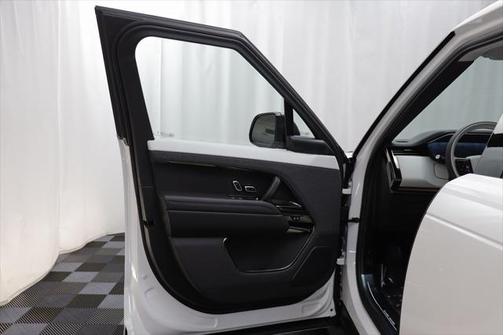 2025 Land Rover Range Rover Sport Dynamic