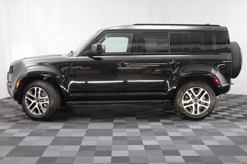 2026 Land Rover Defender P400 X-Dynamic SE