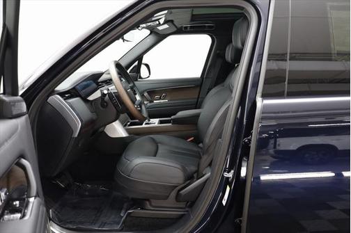 2025 Land Rover Range Rover P530 Autobiography
