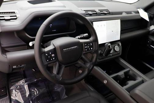 2026 Land Rover Defender P400 X-Dynamic SE