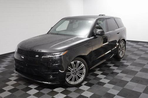 2025 Land Rover Range Rover Sport SE