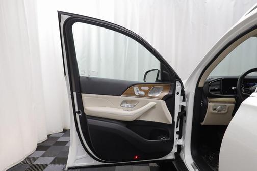 2024 Mercedes-Benz GLS 450 4MATIC