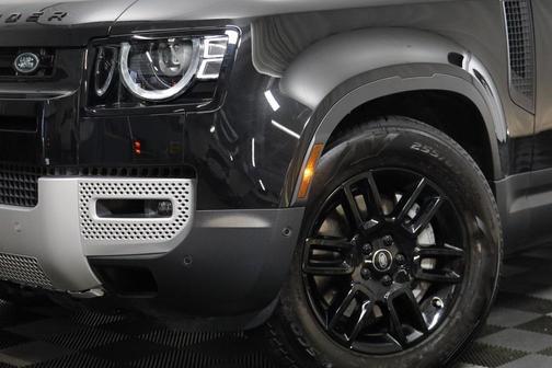 2025 Land Rover Defender 130 P300 S