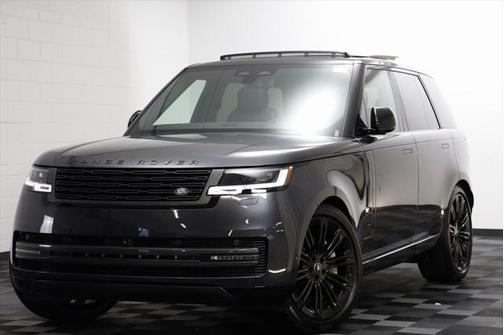 2025 Land Rover Range Rover P530 SE
