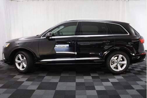 2021 Audi Q7 45 Premium