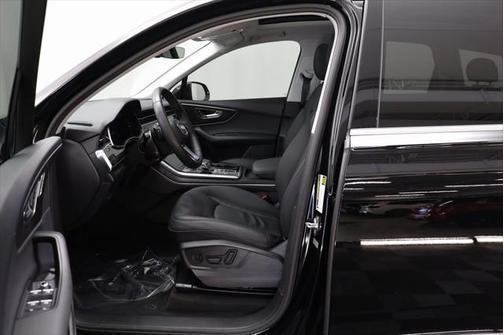 2021 Audi Q7 45 Premium