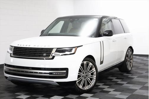 2025 Land Rover Range Rover P530 SE