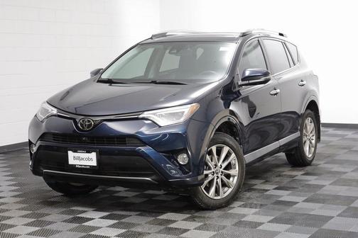 2017 Toyota RAV4 SE