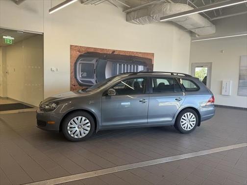 2012 Volkswagen Jetta SportWagen S