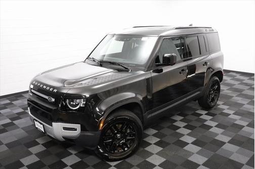 2025 Land Rover Defender 110 P300