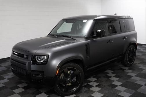 2025 Land Rover Defender 110 P500 X-Dynamic SE