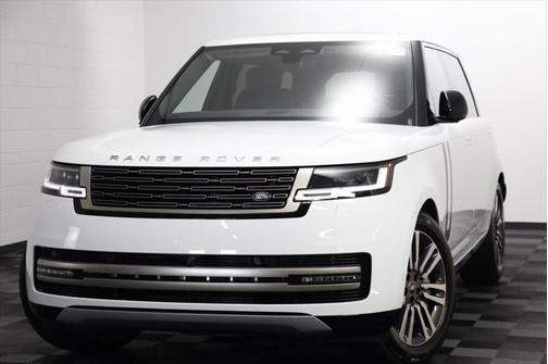 2025 Land Rover Range Rover P530 SE 7 Seat