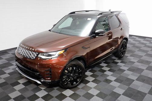 2026 Land Rover Discovery Tempest Edition