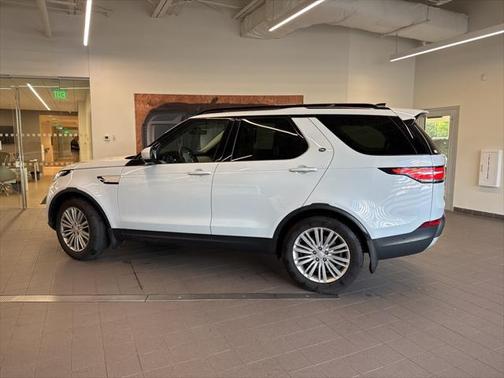 2017 Land Rover Discovery HSE LUXURY