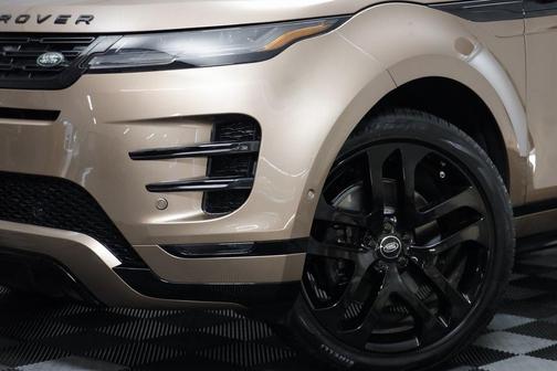 2026 Land Rover Range Rover Evoque Dynamic