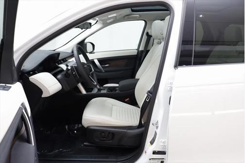 2025 Land Rover Discovery Sport S