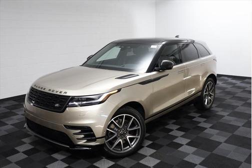 2026 Land Rover Range Rover Velar Dynamic SE