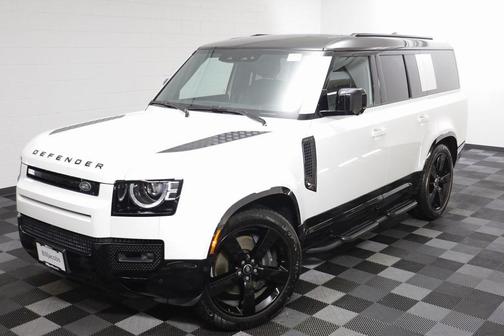 2025 Land Rover Defender 130 P400 X-Dynamic SE