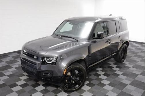 2025 Land Rover Defender 110 P500 X-Dynamic SE