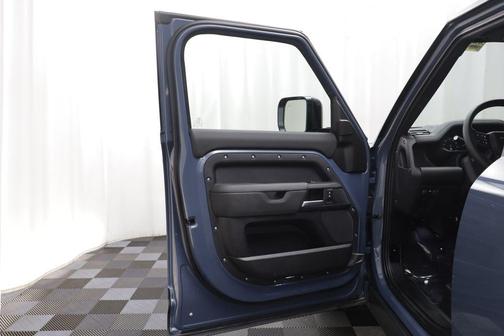 Tasman Blue Metallic 2025 Land Rover Defender 110 P400 S