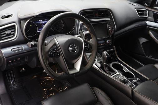 Super Black 2020 Nissan Maxima 3.5 SR