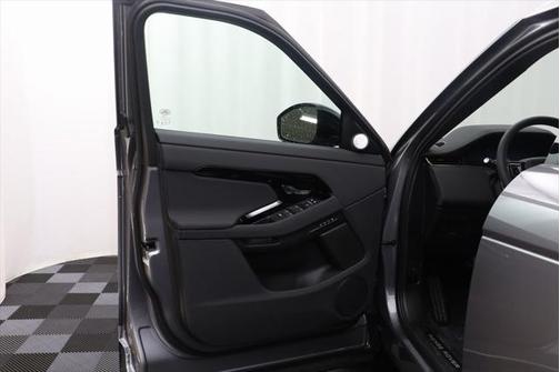 2024 Land Rover Range Rover Evoque Dynamic SE