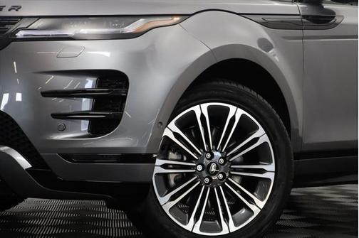 2024 Land Rover Range Rover Evoque Dynamic SE