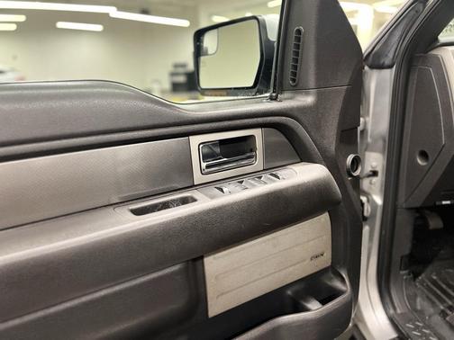2011 Ford F-150 SVT Raptor