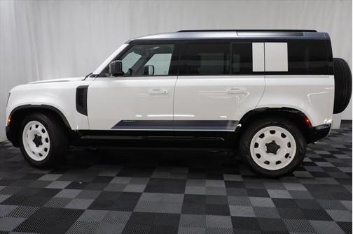 2025 Land Rover Defender 110 P400 S