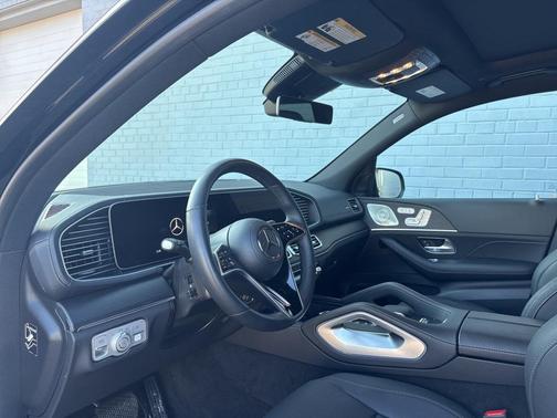 2025 Mercedes-Benz GLS 450 4MATIC