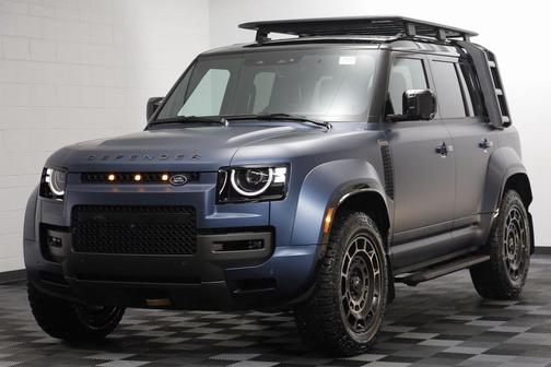 2026 Land Rover Defender V8