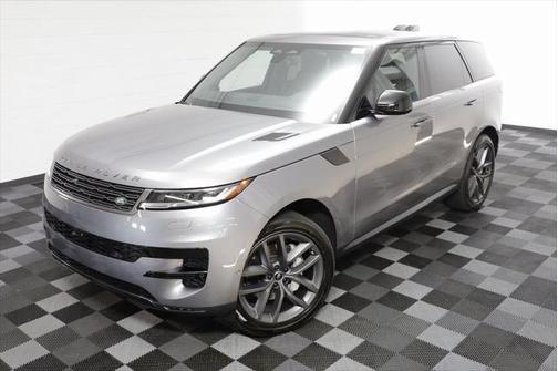2025 Land Rover Range Rover Sport SE