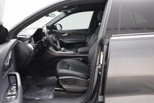 2020 Audi Q8 55 Prestige