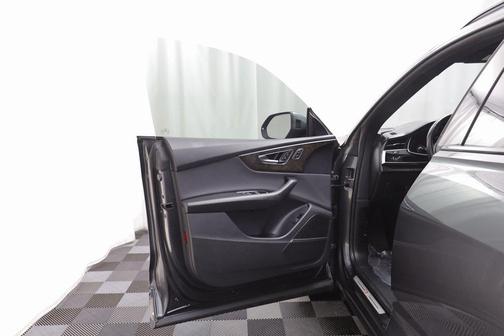 2020 Audi Q8 55 Prestige