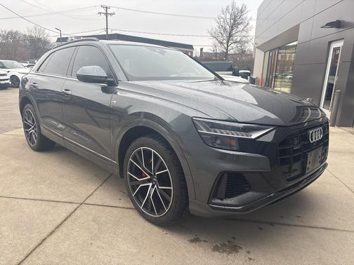 2020 Audi Q8 55 Prestige