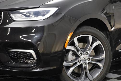 2021 Chrysler Pacifica L