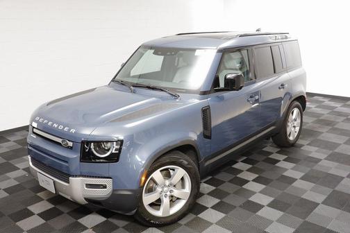 2025 Land Rover Defender 110 P300