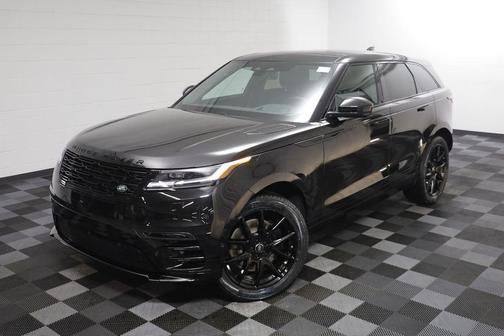 2026 Land Rover Range Rover Velar Dynamic SE