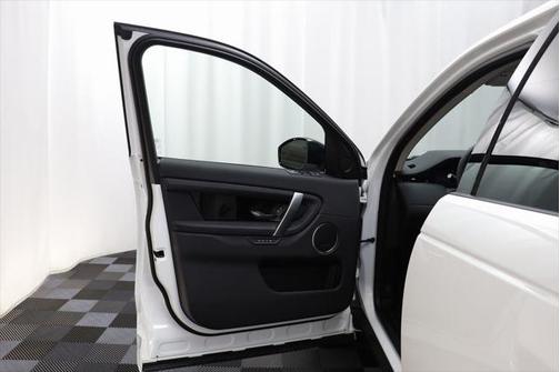 2025 Land Rover Discovery Sport S