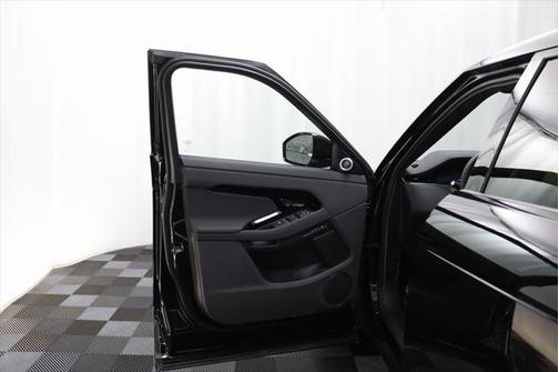 2026 Land Rover Range Rover Evoque Core S
