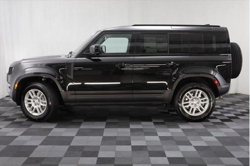 2025 Land Rover Defender 110 P400 S