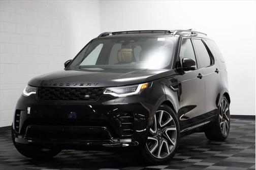 2025 Land Rover Discovery P360 Dynamic SE