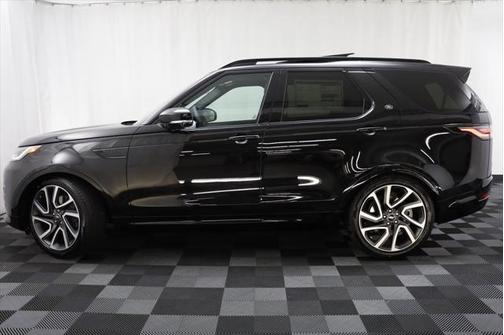 2025 Land Rover Discovery P360 Dynamic SE