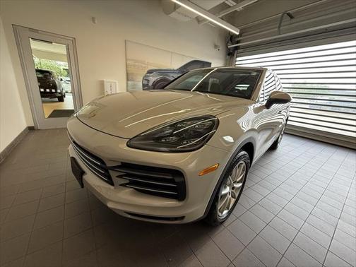 2020 Porsche Cayenne Base