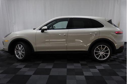 2020 Porsche Cayenne Base