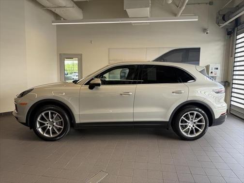 2020 Porsche Cayenne Base