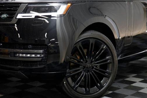 2026 Land Rover Range Rover P400 SE